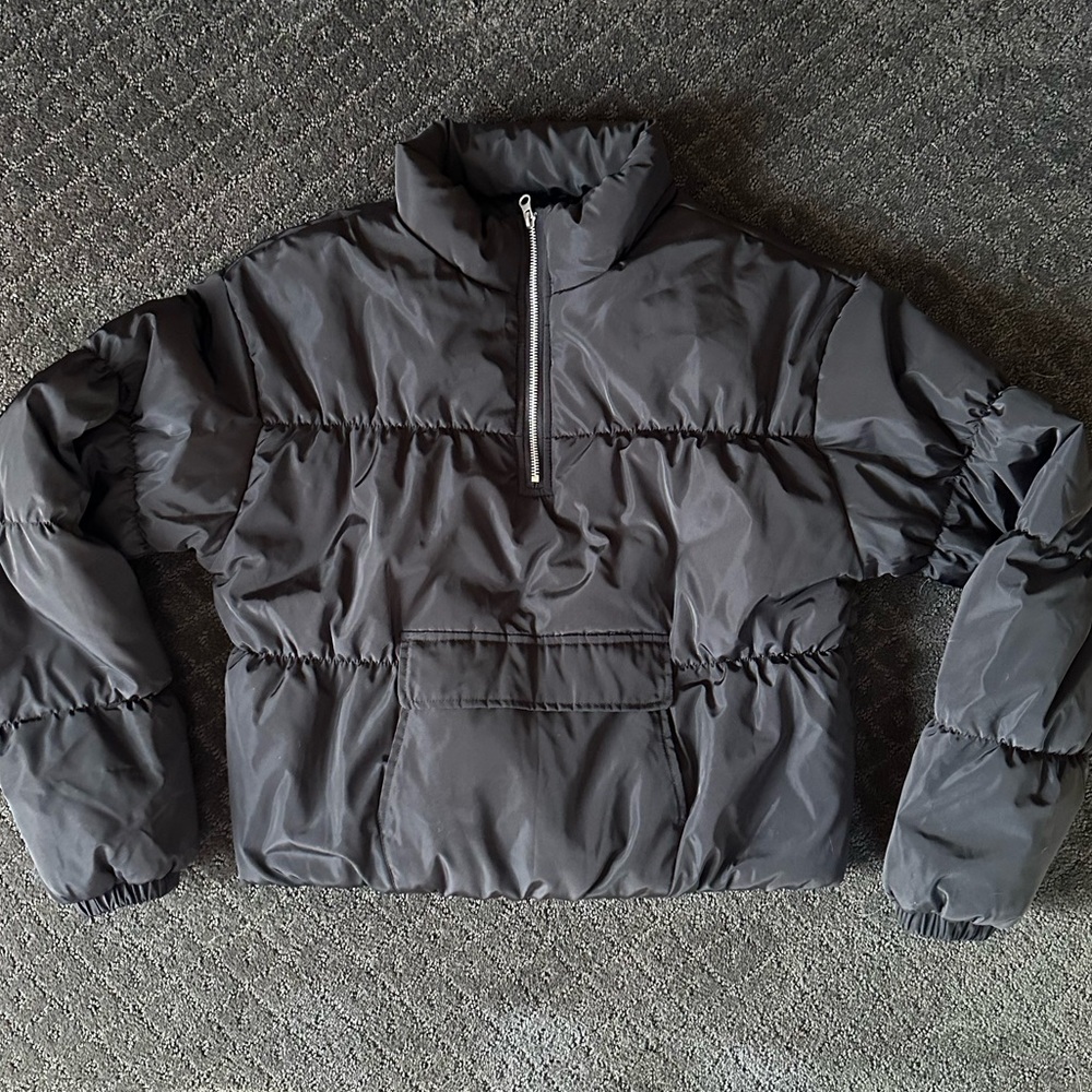 Black Polyester Pullover Jacket - image 1